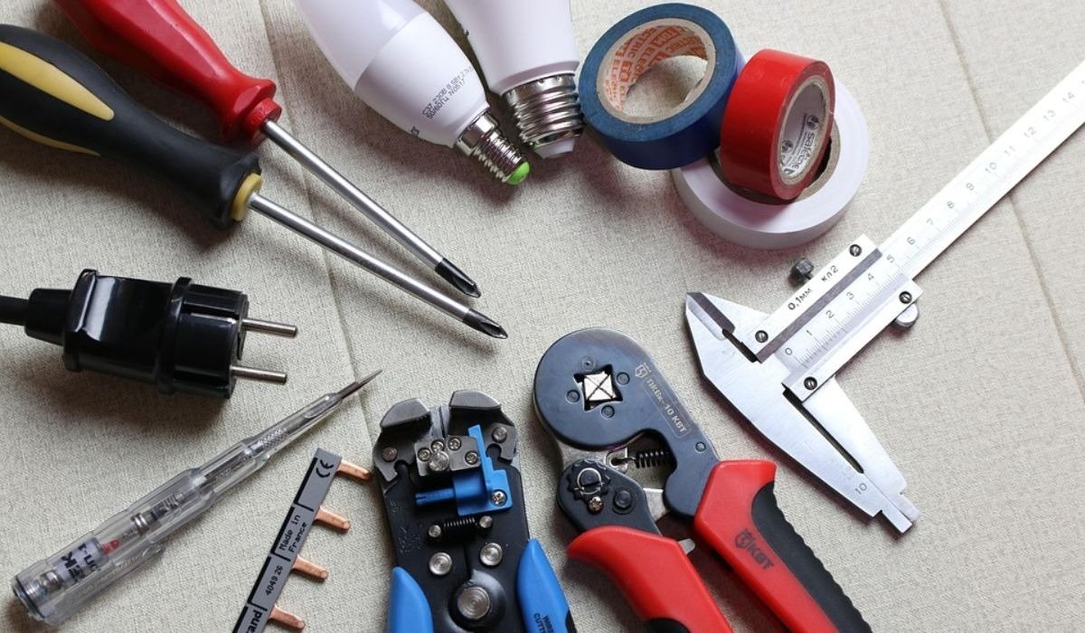 Electrician in Cheltenham